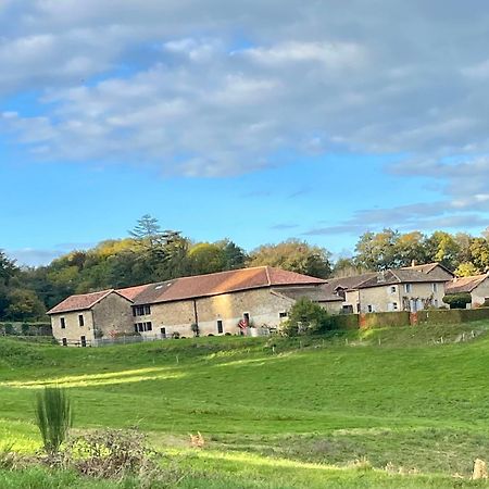 Domaine De Montmery Sa Piscine Son Jardin Ses Espaces Ambazac Eksteriør bilde