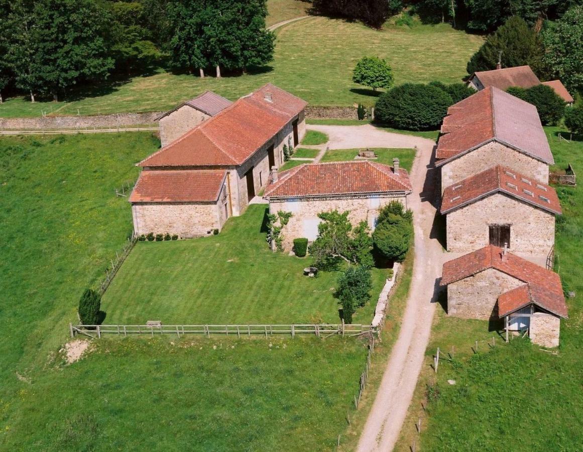 Domaine De Montmery Sa Piscine Son Jardin Ses Espaces Ambazac Eksteriør bilde
